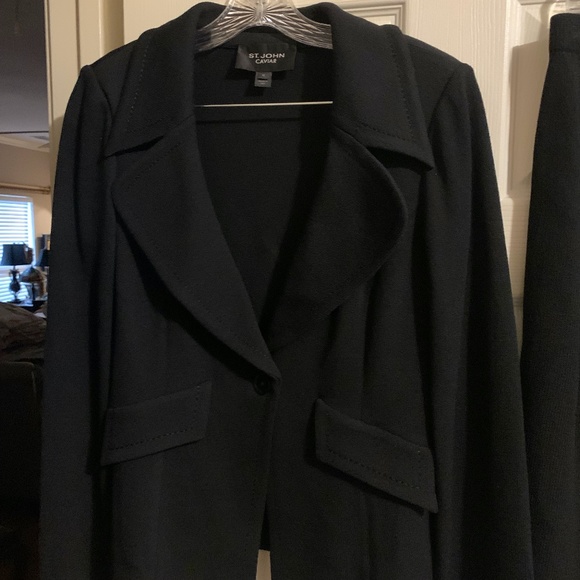 St. John CAVIAR Jackets & Blazers - St. John BLACK CAVIAR SUIT - BLACK - SIZE 10